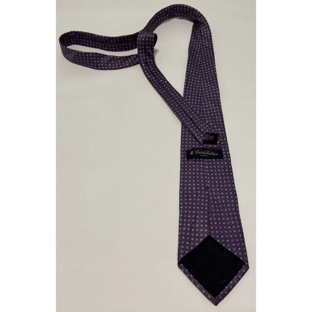 Vintage Brooks Brothers Makers Tie Hand Made 100% Silk Purple Geometric